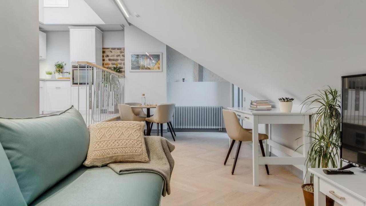 #Stayhere - Modern Luxury Apartments In The Heart Of Old Town VNO Esterno foto